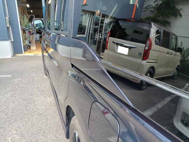 ホンダ　ステップワゴン　ステップワゴン塗装　ステップワゴン鈑金　鈑金　塗装　岡山市　岡山市南区　北区　東区　中区　南区豊成　浦安　青江　福富　藤田　倉敷市　玉野市　備前市　総社市　赤磐市　瀬戸内市　笠岡市