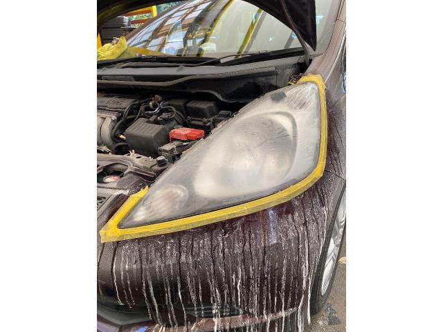 ホンダ　フィット　ヘッドライト　ヘッドライトクリーニング　ヘッドライトスチーマー