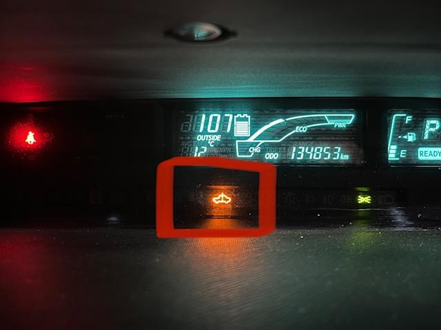 アクア　NHP10　ハイブリット異常　ハイブリットバッテリー　冷却ファン交換　広島市　佐伯区　五日市　車検　修理　整備　板金　販売