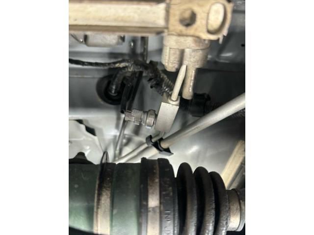 ハイゼットトラック　電装系修理 エアコン不調　オン、オフを繰り返す　高圧パイプ交換　広島市　佐伯区　西区　安佐南区　五日市　石内　八幡　草津　井口　大塚　沼田　伴　車検　整備　修理　板金　販売　リース　安い