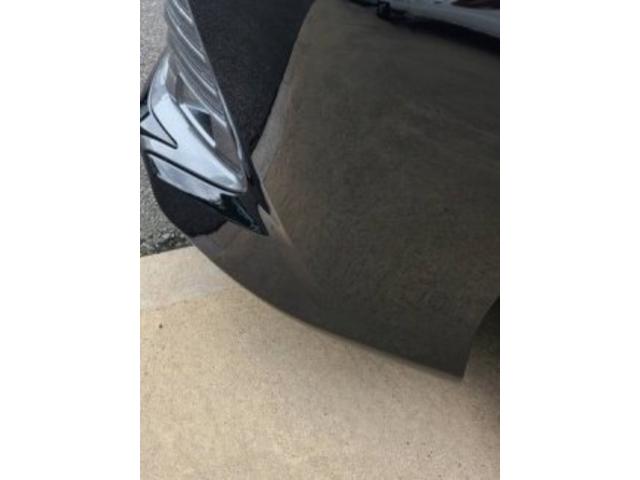 トヨタ　カムリ　フロントバンパー　キズ・へこみ直し　広島市南区　カーコンビニ倶楽部