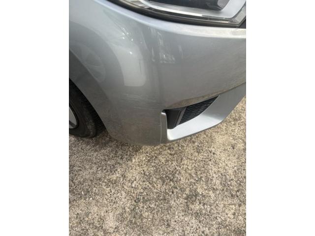 トヨタ　ヴィッツ　フロントバンパー　キズ・へこみ直し　広島市南区カーコンビニ倶楽部　むかいなだSS