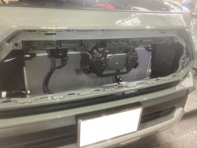 ＲＡＶ４　ハイブリッド　タコマグリル　LEDマーカー　ミリ波レーダー・フロントカメラ加工取り付け