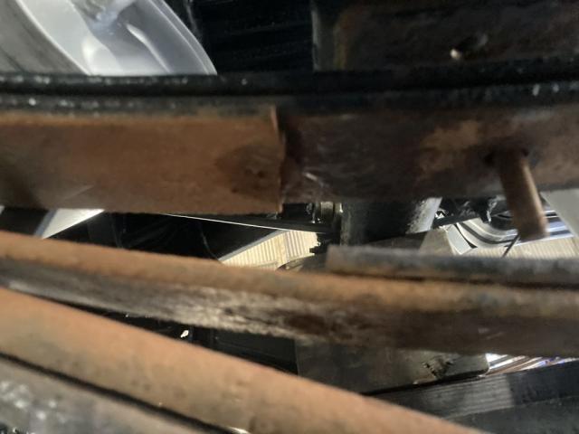 ランドクルーザー　HZJ７6　リアリーフ折れ・交換