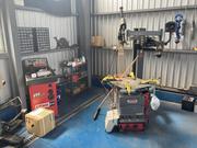 タイヤ交換・各種パーツ取付作業のご依頼は無料電話・Ｗｅｂ予約からご依頼ください。