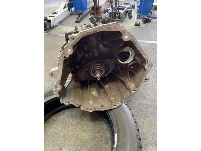 スズキ　エブリィ　クラッチ　交換　修理【鳥取県　鳥取市で持込でのタイヤ交換・ナビ・ETC・ドライブレコーダー等のパーツ取付・車検・整備・修理の事なら智頭石油　オーレ叶　へお問合わせ下さい！ ！】