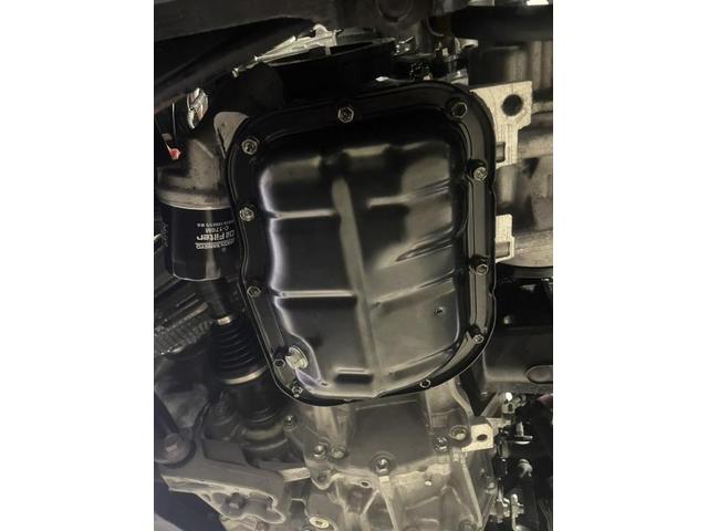 カローラ　オイル漏れ　オイルパン交換　修理【鳥取県　鳥取市で持込でのタイヤ交換・ナビ・ETC・ドライブレコーダー等のパーツ取付・車検・整備・修理の事なら智頭石油　オーレ叶　へお問合わせ下さい！ ！】