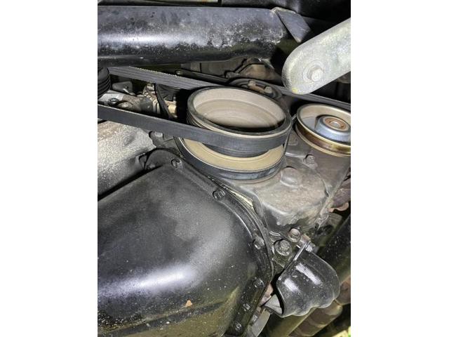 日産　クリッパートラック　アイドリング不調・・・　補器ベルト　交換修理【鳥取県　鳥取市で持込でのタイヤ交換・ナビ・ETC・ドライブレコーダー等のパーツ取付・車検・整備・修理の事なら智頭石油　オーレ叶　へお問合わせ下さい！ 】