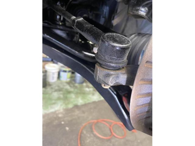 スズキ　ハスラー　タイロッドブーツ交換【鳥取県　鳥取市で持込でのタイヤ交換・ナビ・ETC・ドライブレコーダー等のパーツ取付・車検・整備・修理の事なら智頭石油　オーレ叶　へ！】