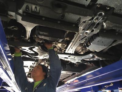 プロの整備士がメンテナンス