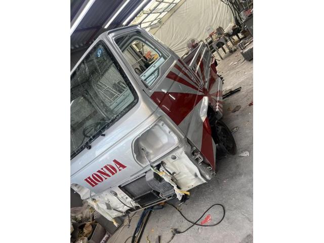 軽トラック　カスタムペイント　ご相談ください