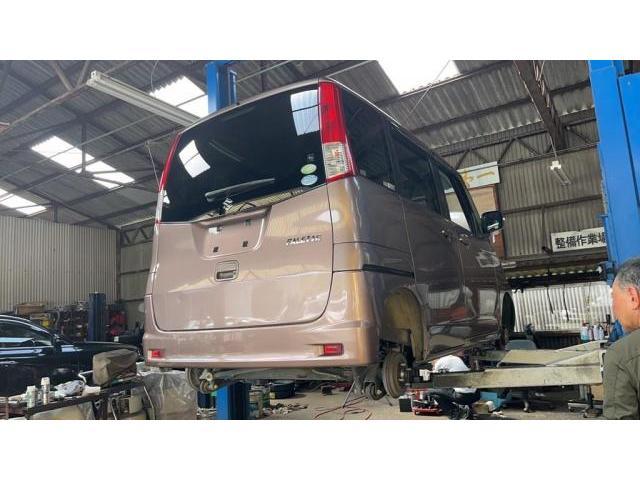 スズキ　パレット　ホイール・タイヤ交換【吉備中央町　高梁市　真庭市　総社市　岡山市北区　美咲町　持込でのタイヤ交換・各種パーツ取付・修理・キズ、凹み修理・車検整備の事なら賀陽モータースへお任せ下さい！】