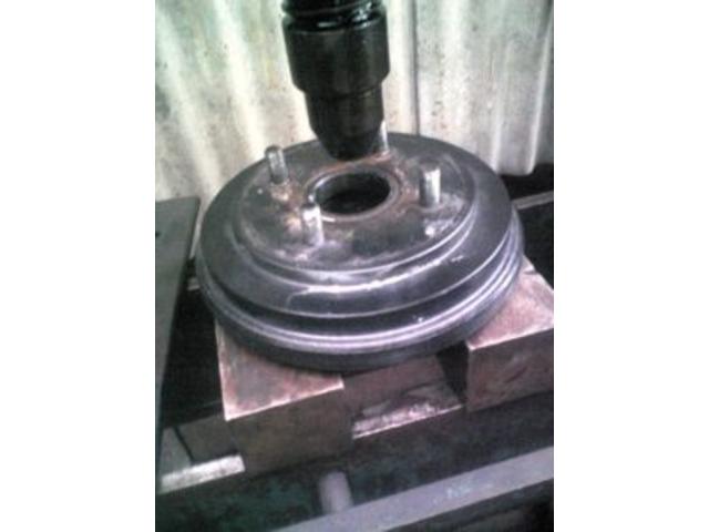 高梁市 ワゴンR wagonr ハブベアリング交換