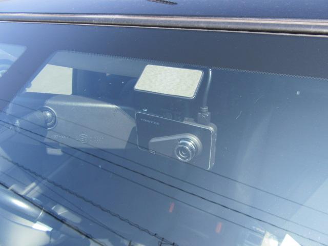 ドライブレコーダー取付　日産　エクストレイル