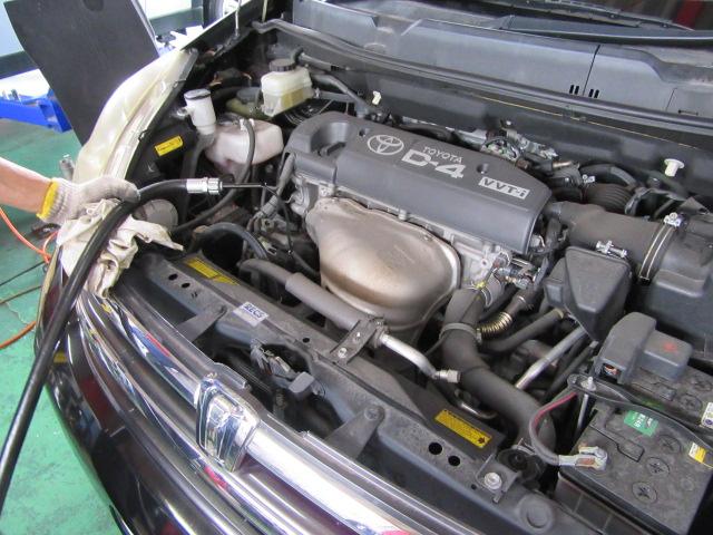 オイル交換　トヨタ　アイシス