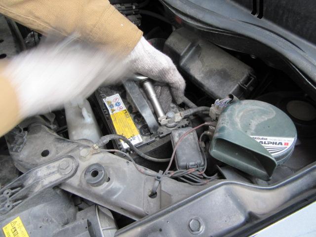 バッテリー交換　＜トヨタ　ｂＢ＞