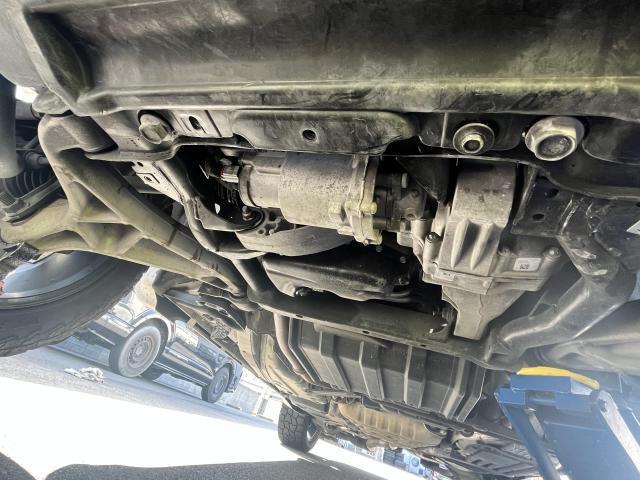 クライスラー　Jeep グランドチェロキー　エンジン不動　セルモーター　コンプレッサー　バッテリー交換　岡山市　南区　