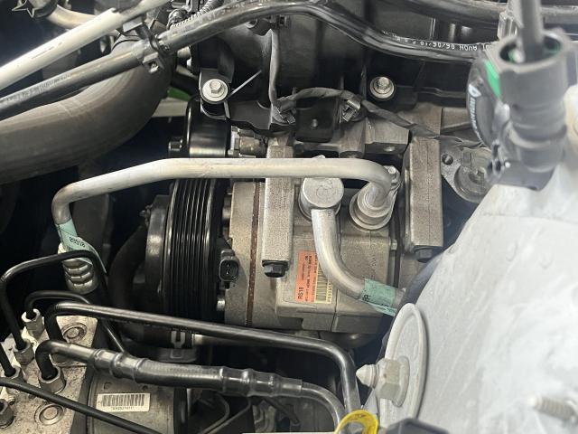 クライスラー　Jeep グランドチェロキー　エンジン不動　セルモーター　コンプレッサー　バッテリー交換　岡山市　南区　