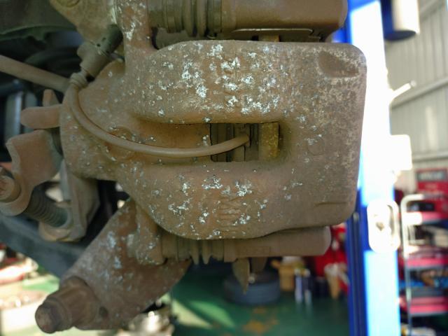 ＭＩＮＩ　ＭＩＮＩ　車検 R60 R61 MINIクロスオーバー
フロントパッド交換　ブローバイホース交換　岡山市　南区