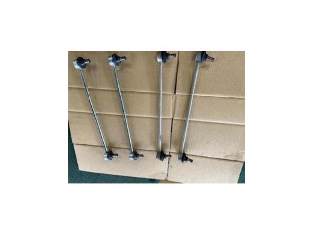 トヨタ　アクア　NHP10　車検　販売車　納車前点検　エンジンオイル　オイルフィルター　スタビライザーリンクロッド　岡山市　南区