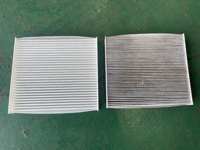 トヨタ　アクア　NHP1０　車検 その２　販売車　納車前点検　タイヤ交換　スパークプラグ交換　岡山市　南区