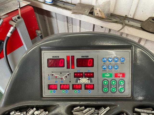 トヨタ　アクア　NHP1０　車検 その２　販売車　納車前点検　タイヤ交換　スパークプラグ交換　岡山市　南区