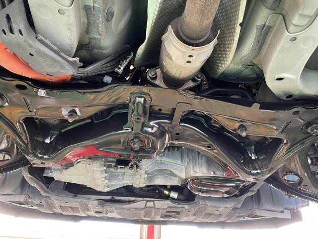 トヨタ　アクア　NHP1０　車検 その２　販売車　納車前点検　タイヤ交換　スパークプラグ交換　岡山市　南区