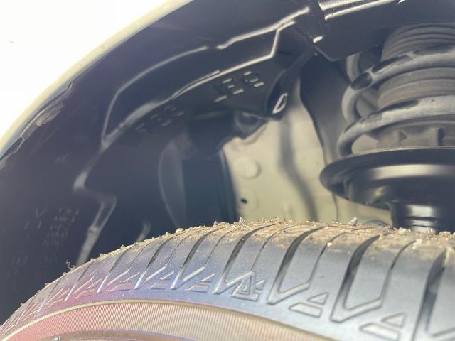 トヨタ　アクア　NHP1０　車検 その２　販売車　納車前点検　タイヤ交換　スパークプラグ交換　岡山市　南区