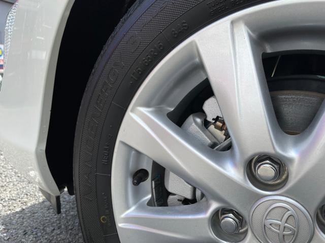 トヨタ　アクア　NHP1０　車検 その２　販売車　納車前点検　タイヤ交換　スパークプラグ交換　岡山市　南区