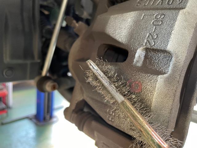 トヨタ　NHP10　シエンタ　車検　タイヤ交換　ホイールバランス　エンジンオイル交換　岡山市　南区