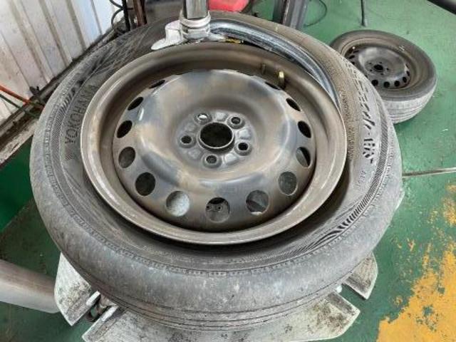 トヨタ　NHP10　シエンタ　車検　タイヤ交換　ホイールバランス　エンジンオイル交換　岡山市　南区