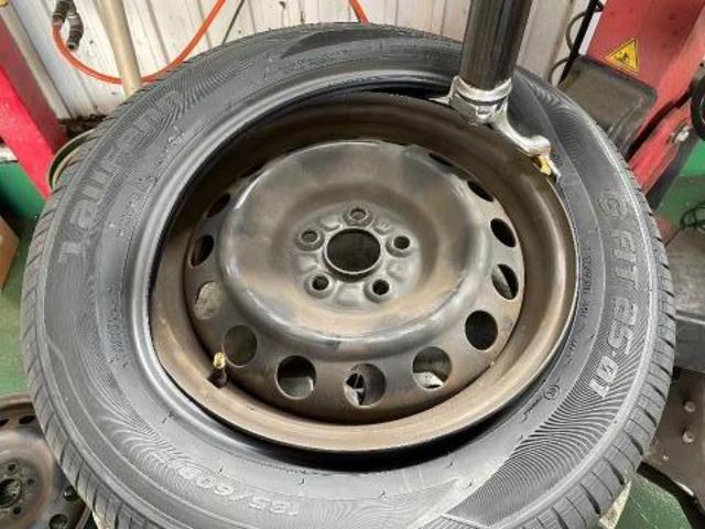 トヨタ　NHP10　シエンタ　車検　タイヤ交換　ホイールバランス　エンジンオイル交換　岡山市　南区