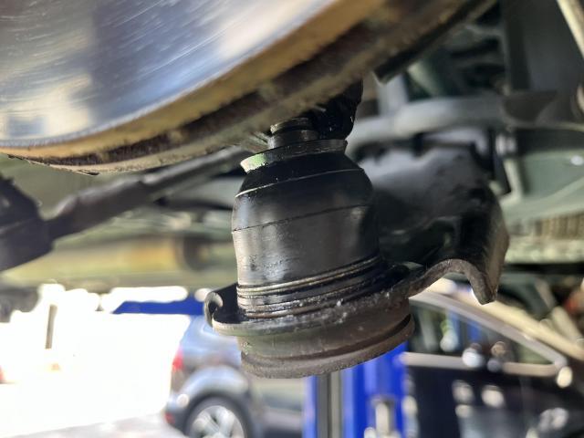 スズキ　クロスビー　12ヶ月点検　1年点検　ロアボールジョイントブーツ交換　タイロッドエンドブーツ交換　岡山市　南区　