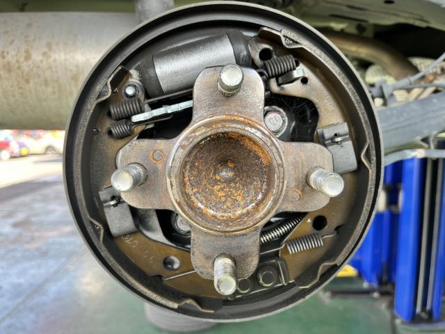 スズキ　クロスビー　12ヶ月点検　1年点検　ロアボールジョイントブーツ交換　タイロッドエンドブーツ交換　岡山市　南区　