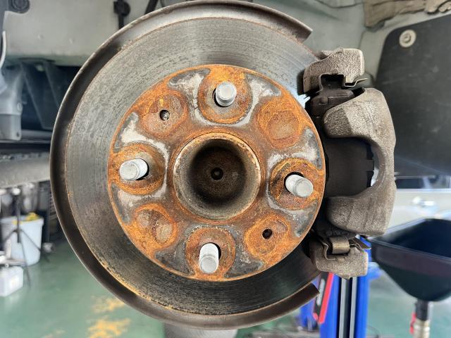 ダイハツ　ハイゼットカーゴ　納車前点検/整備　ブレーキオイル　エンジンオイル　タイヤ　ディスクパッド　交換　岡山市　南区　