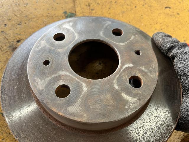 ダイハツ　ハイゼットカーゴ　納車前点検/整備　ブレーキオイル　エンジンオイル　タイヤ　ディスクパッド　交換　岡山市　南区　