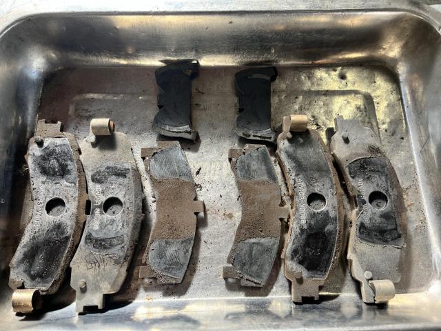 ダイハツ　ハイゼットカーゴ　納車前点検/整備　ブレーキオイル　エンジンオイル　タイヤ　ディスクパッド　交換　岡山市　南区　