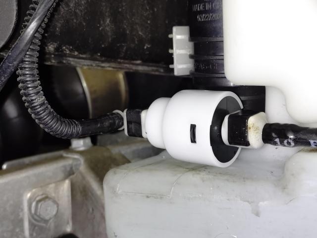 ＭＩＮＩ　ＭＩＮＩ　その他修理・整備　 F55MINI クーパーS
ウォッシャーモーター交換　岡山市　南区　