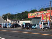 県道１５号線沿いの好アクセスでお客様のご来店をお待ちしております。