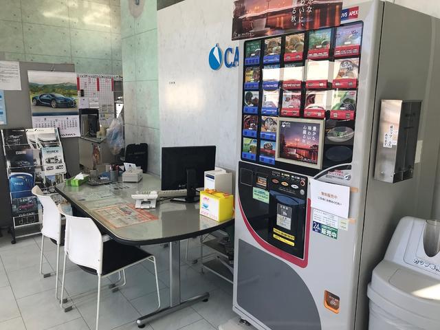 各種ドリンクもご用意しております。ごゆっくりお過ごしください。