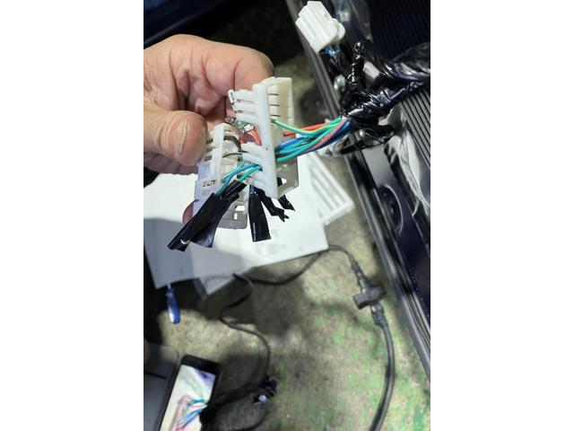 スバル　レヴォーグ　電装系修理