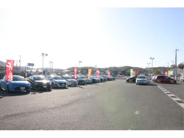 (株)カーズクラブ ハイブリッド専門店(3枚目)