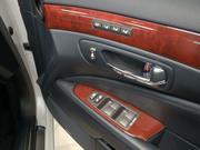 シートカバー等の内装品の取付もおまかせ下さい！