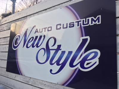 こちらの看板が目印です！！