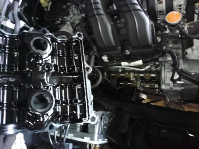 スバル　インプレッサ　エンジン関連修理・整備　オイル漏れ　ロッカーパッキン　スパークプラグ交換
【岡山県　津山市で持込での各種パーツ取付・車検・整備・修理の事なら　（有）東部自動車販売整備工場 へお問合わせ下さい！　スバル協力業販店 】