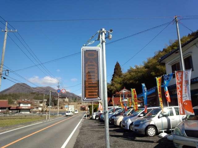 CAR BEE (1枚目)
