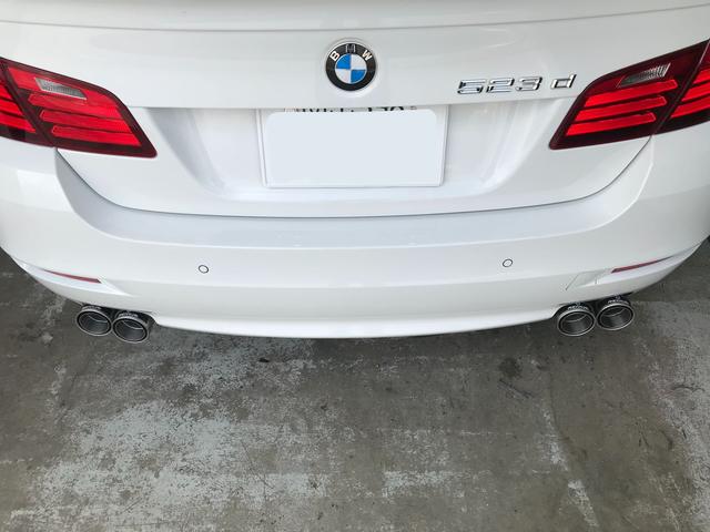 BMW5シリーズにレムスのマフラー交換です。