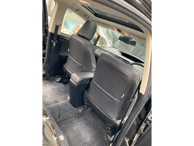 30系　後期型　プリウス　Gツーリングセレクション　シートカバー取り付け　