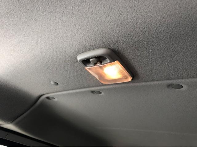 三菱　デリカD3  LEDヘッドライト　LEDフォグランプ取り付け　LEDルームランプ　LEDポジション　LEDライセンス　　