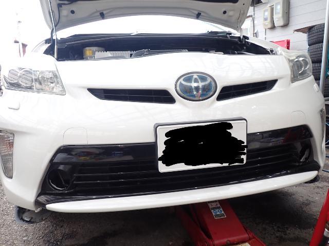 トヨタ　プリウス　フォグライト交換
ZVW30 Gツーリングセレクション